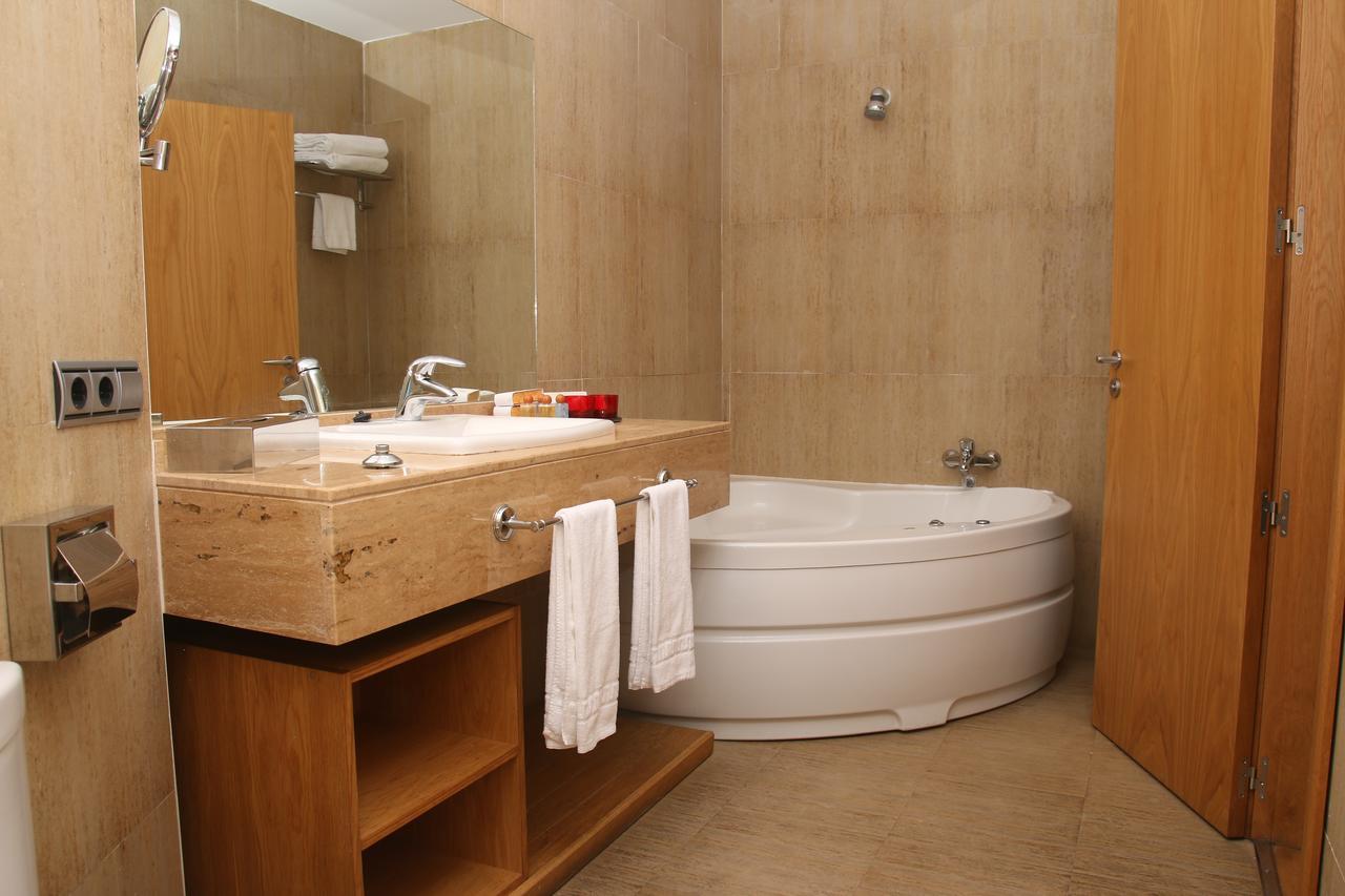 Alcaidesa Hotel ภายนอก รูปภาพ