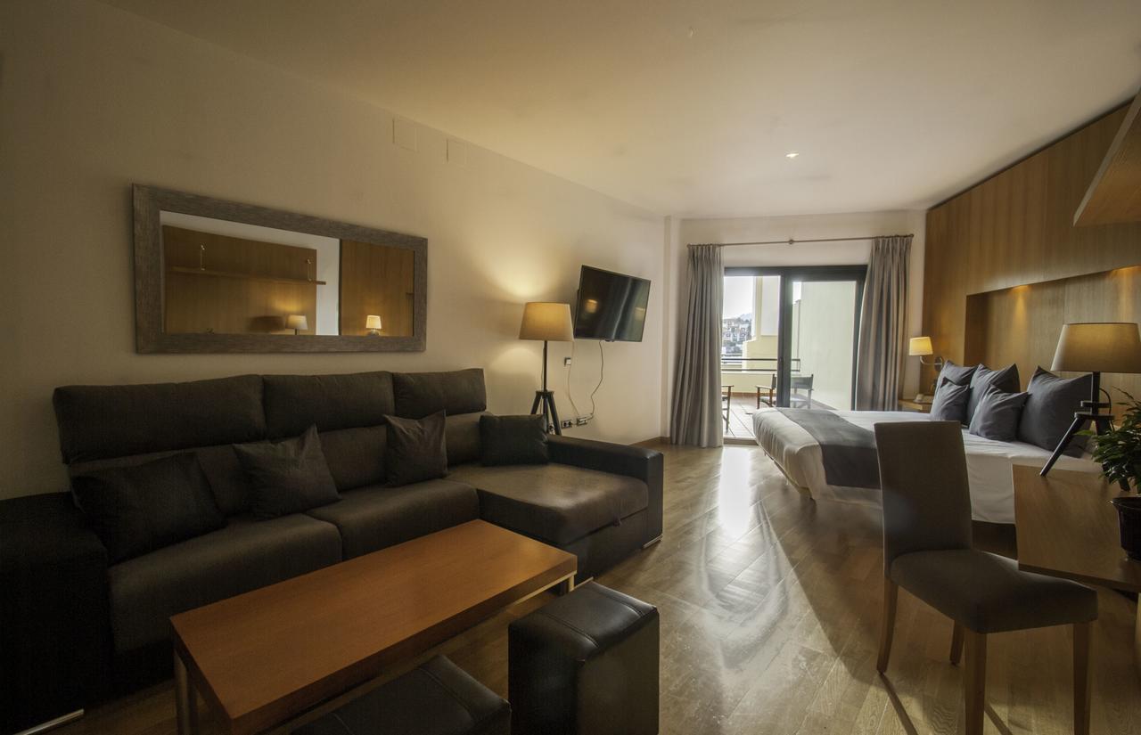 Alcaidesa Hotel ภายนอก รูปภาพ